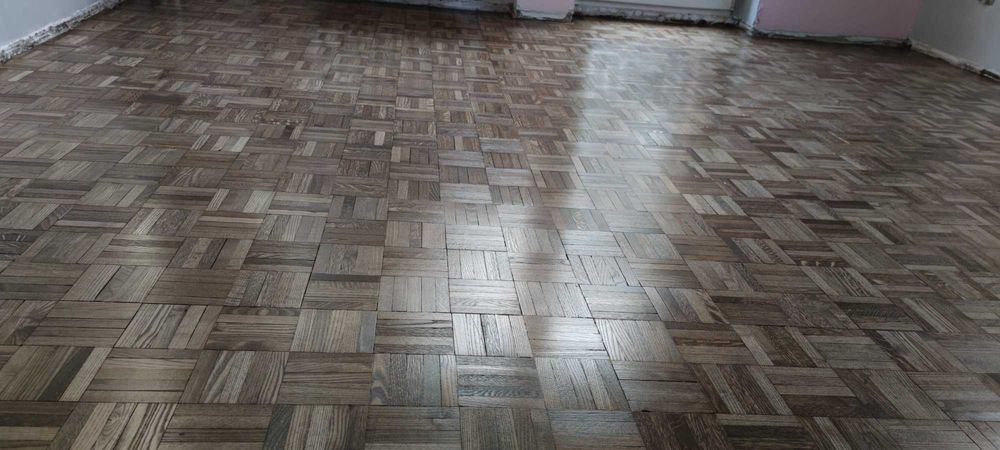 Cyklinowanie, schody drewniane, montaż podłóg