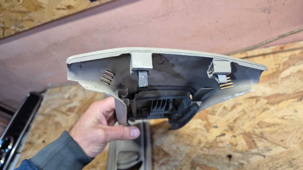 Pilares B Facelift Cor Bege Audi A4 B5 8D 1999 a 2001