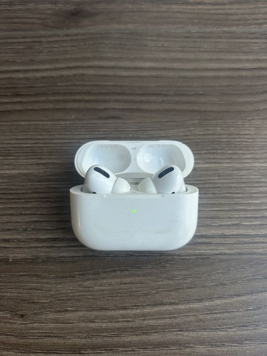 Airpods pro 2 com pequeno defeito