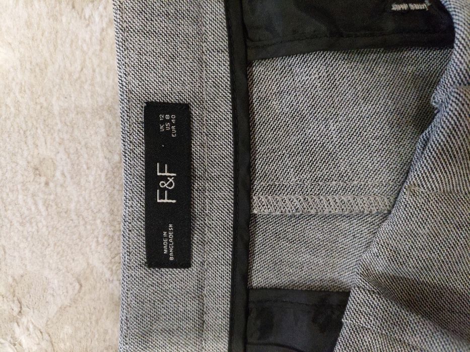 Продам  класичні брюки