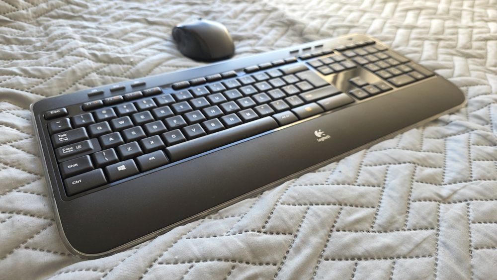Zestaw Logitech MK620 klawiatura i mysz