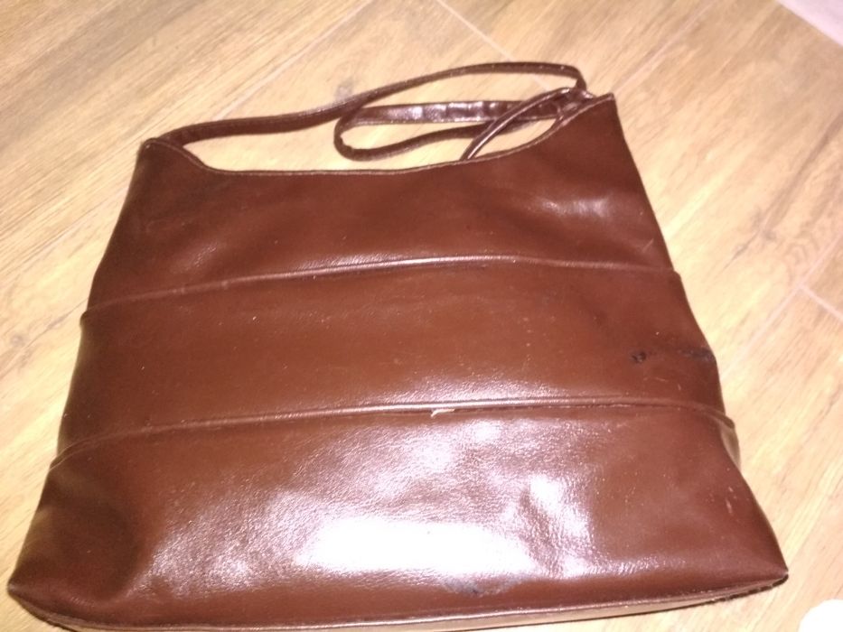 Torebka brązowa do ręki