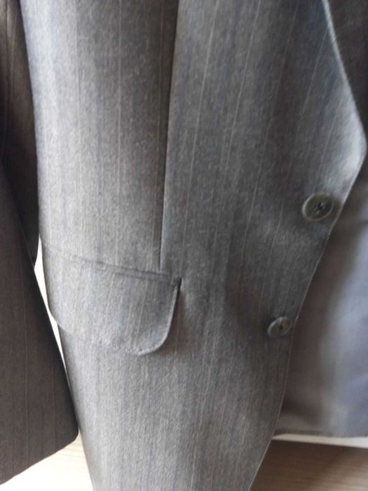 Классический серый костюм на парня. Размер 92С