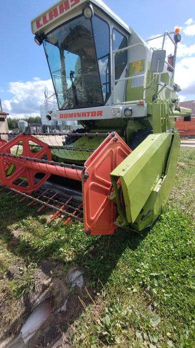 Claas Dominator 78s