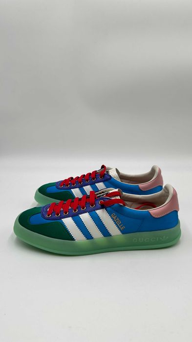 Sapatilhas adidas x Gucci Gazelle Azul Claro Tamanho 40 Novas