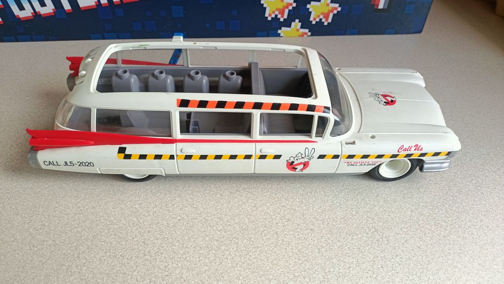 Auto Ghostbusters