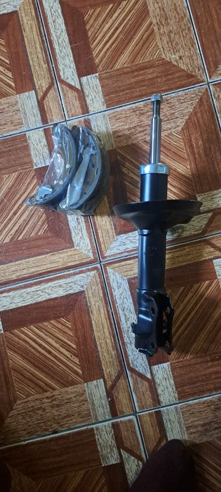 Продам 4 колодки на чери амулет