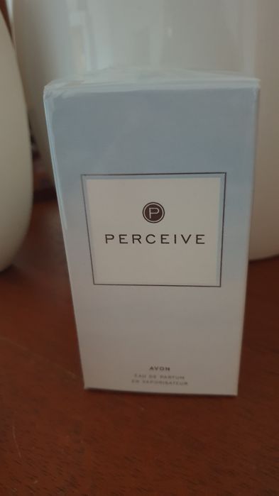 Eau de parfum "Perceive"- Avon