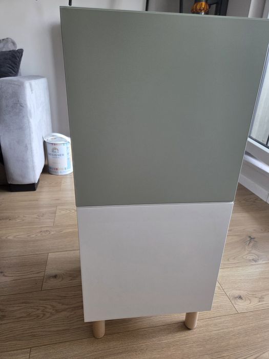 Szafka Eket z nóżkami Ikea