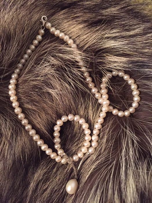 Намисто.Перлини.Жемчуг,фианиты,серебро .