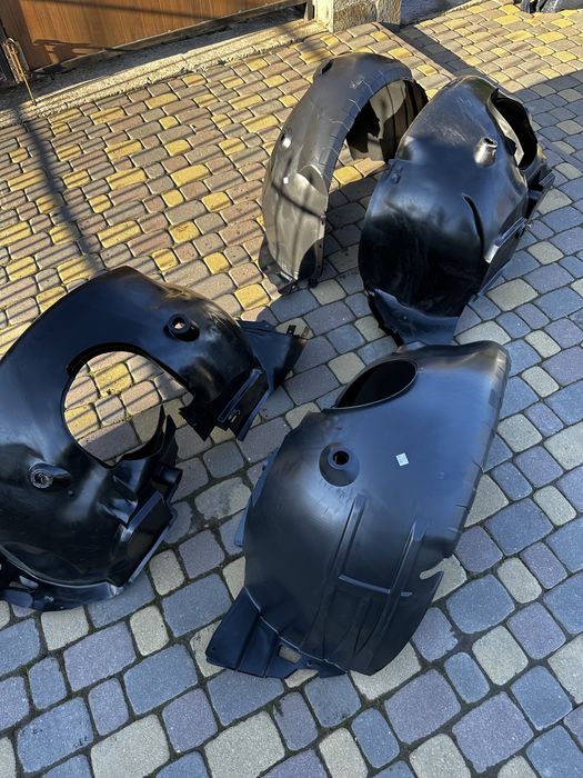 Підкрилок подкрыльник підкрильнік Vito Viano W639 віто віано