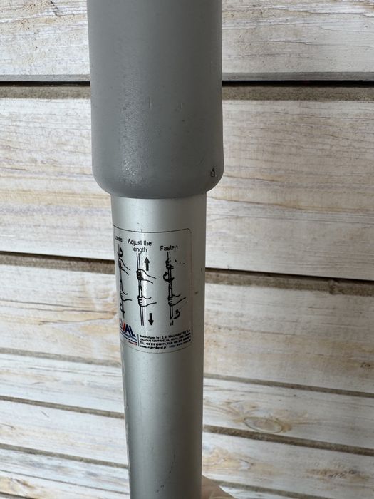 Bosak teleskopowy aluminiowy EVAL (120-210 cm)