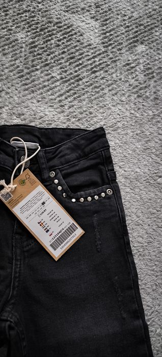 Nowe spodnie jeansowe coccodrillo r. 128