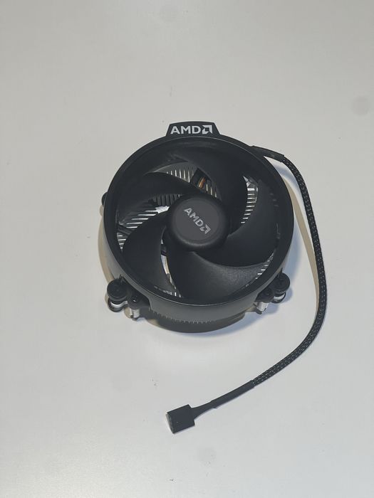 Air cooler AMD Wraith Spire - Original
