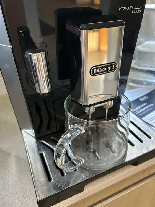 Ekspres DeLonghi PrimaDonna Class