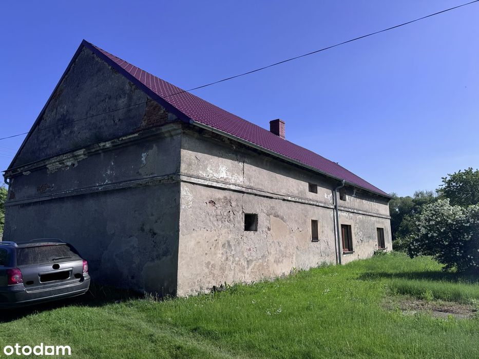 Wolnostojący dom z dużym potencjałem i  działką 640 m² w wsi