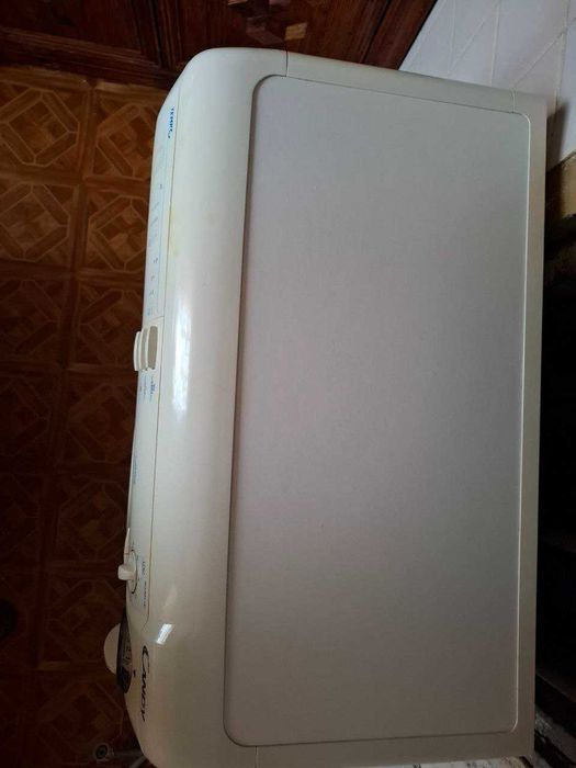 Продам стиральную машинку Holiday 180 на запчасти