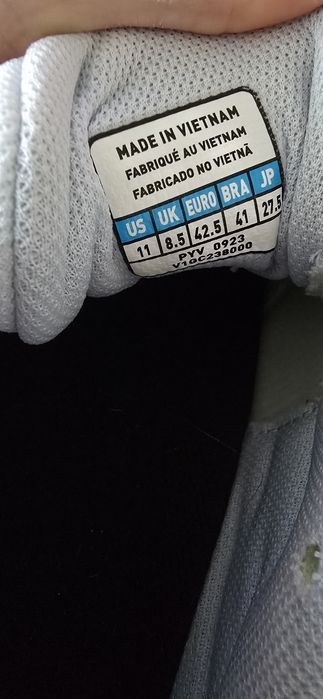 Buty do siatkówki halowe Mizuno Cyclone rozm.42.5Speed 4