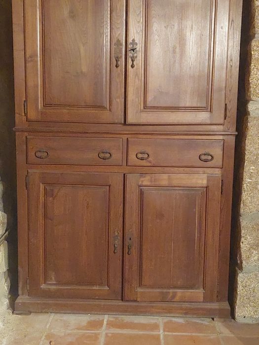 Armário louceiro madeira maciça