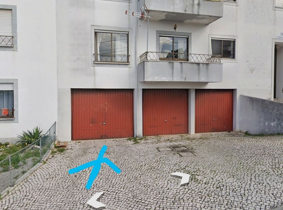 Garagem fechada em Mira de Aire
