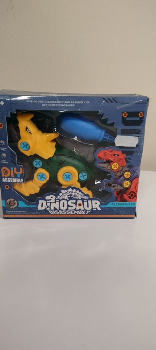Dinozaur Disassembly  robot