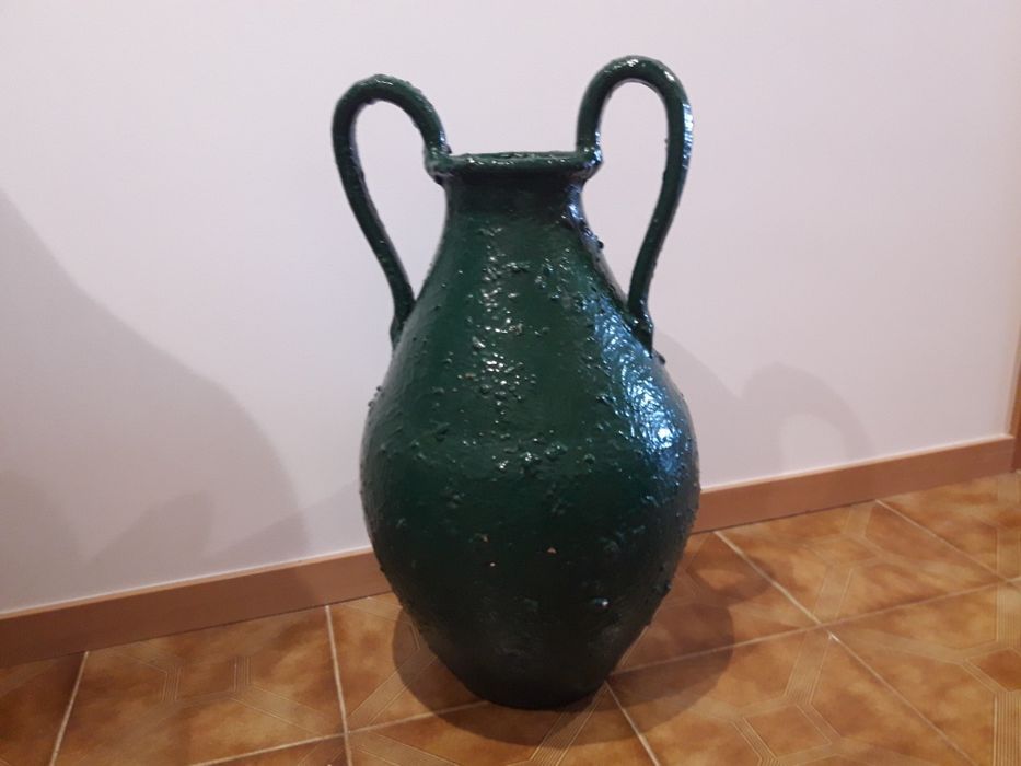 Jarrão de cerâmica
