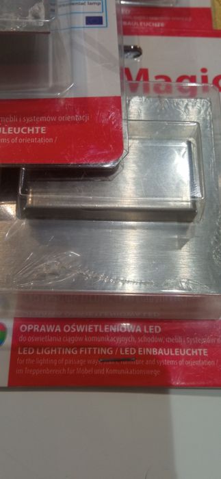 Oprawa oświetleniowa LED.