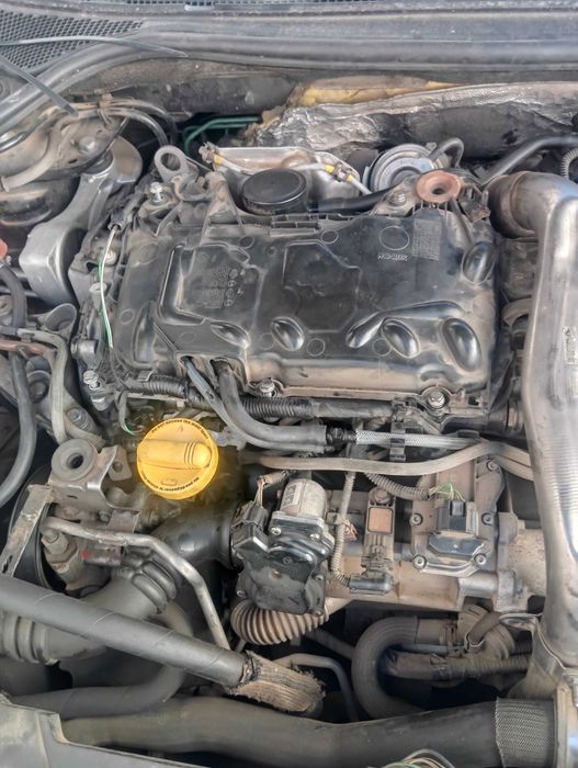 ATENÇÃO: laguna 3 180cv com avaria