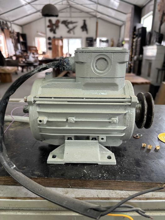 Silnik elektryczny 3-fazowy 0,25 kW