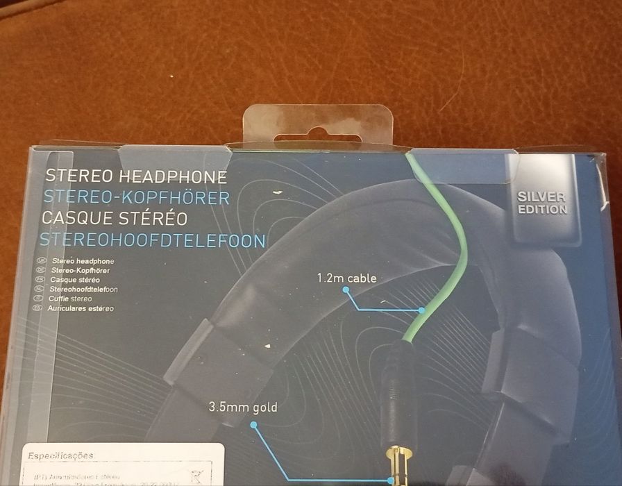 Auscultadores Grundig (Novos)