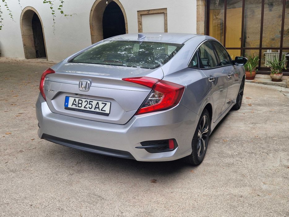 Honda Civic 1.5 182CV