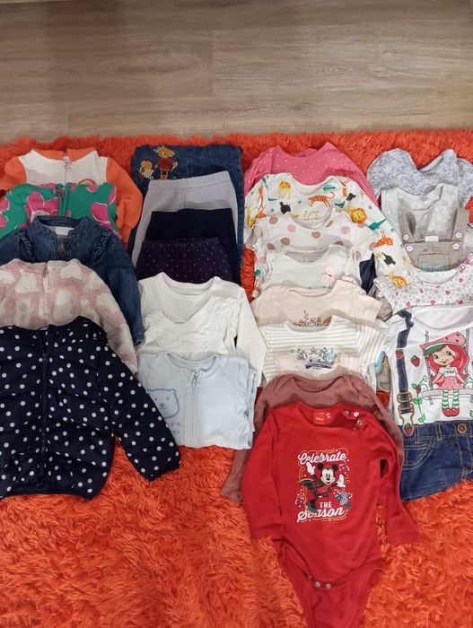 Torba ubrań dla dziewczynki 74