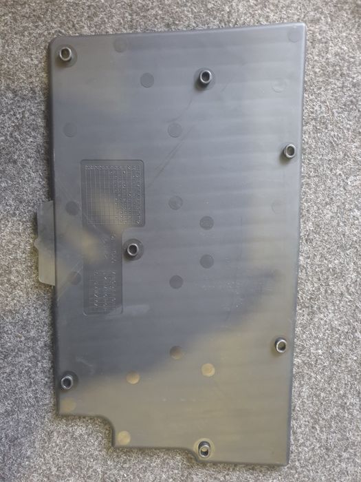 Base porta luvas BMW série 2 touring