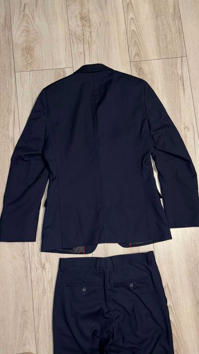 Giacomo Conti garnitur młodzieżowy granatowy roz 164-170cm 44