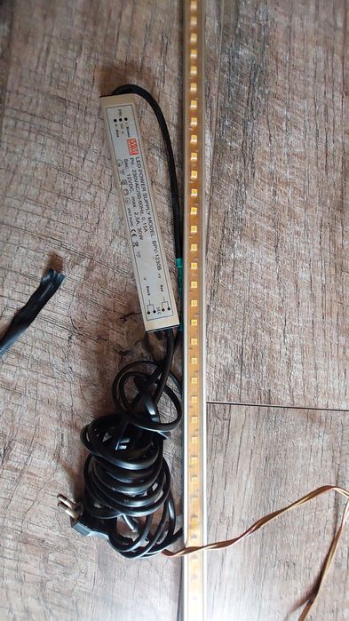 Listwa LED 2metry regulacja natężenia światła wodoodporna obudowa