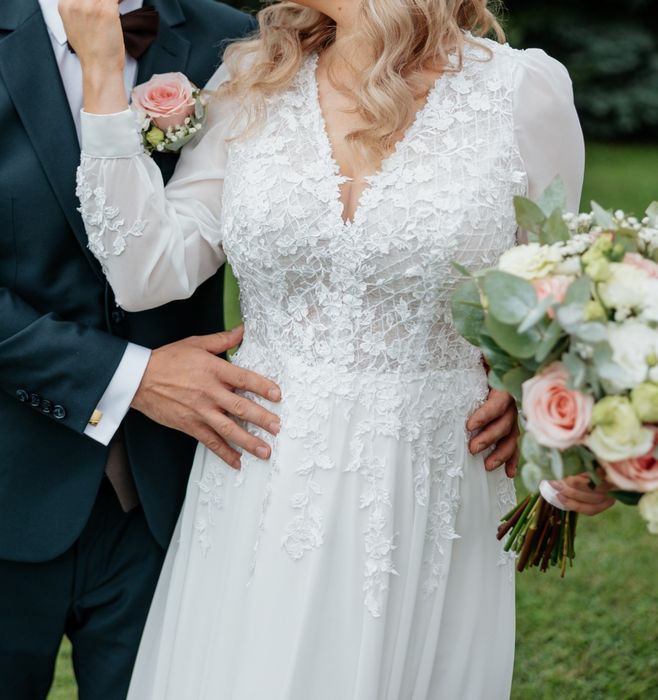 Piękna suknia ślubna