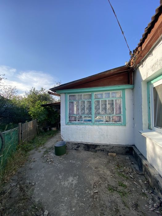Продам будинок в Козельці. Світло, газ, вода.