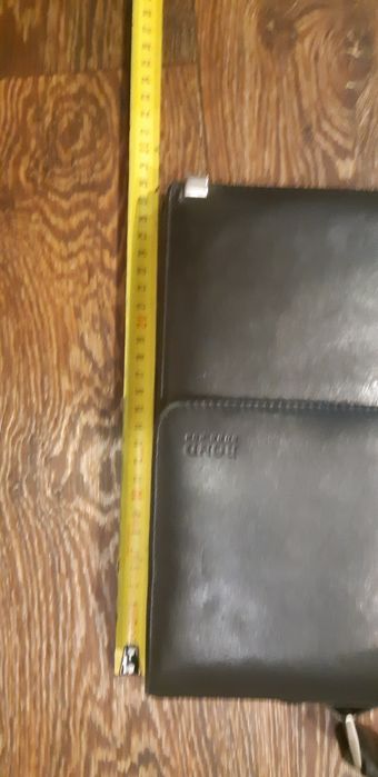 Продам  портфель мужской кожа.