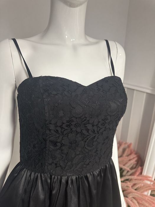 Sukienka czarna mala czarna S