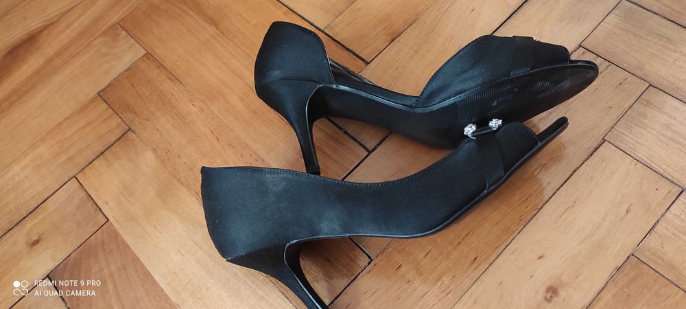 Eleganckie szpilki na lato