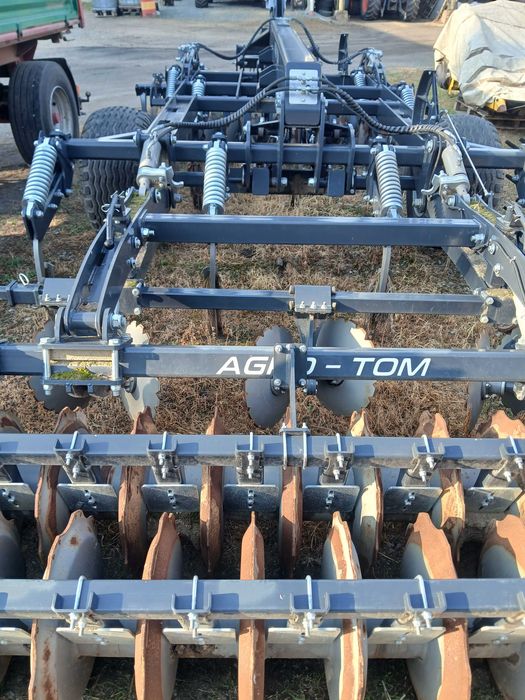 Agregat wielozadaniowy Agro-Tom BW 3