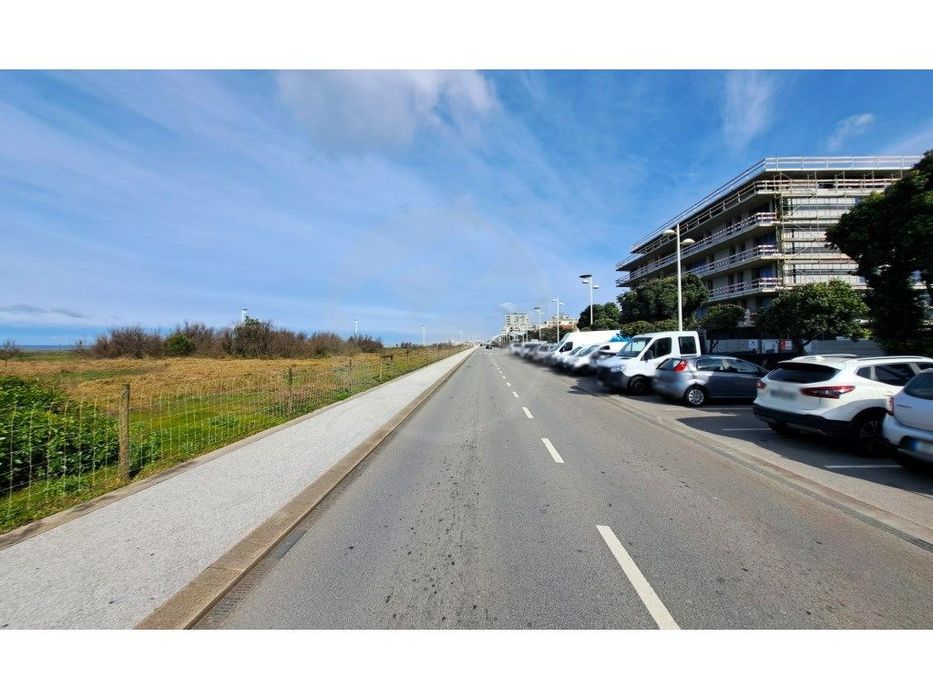 Loja em 1ª Linha de Mar em Vila do Conde