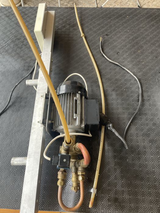 Bomba eletrica de agua