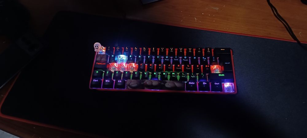 teclado rato e mause pad preço negociável