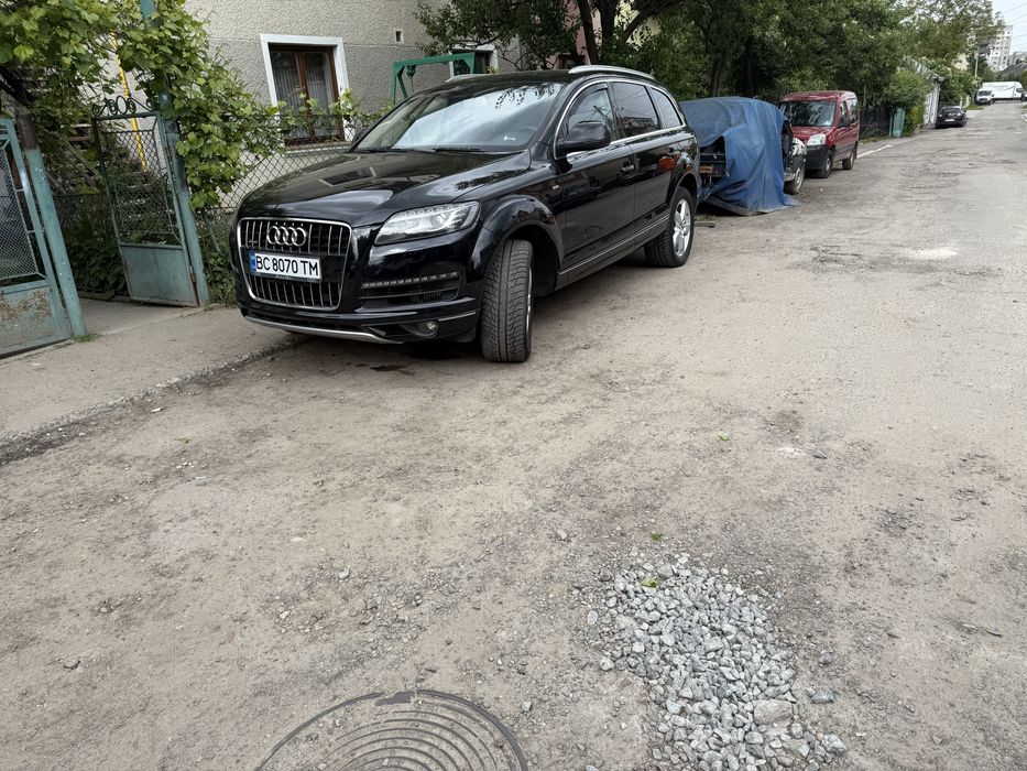 Audi Q7 premium plus