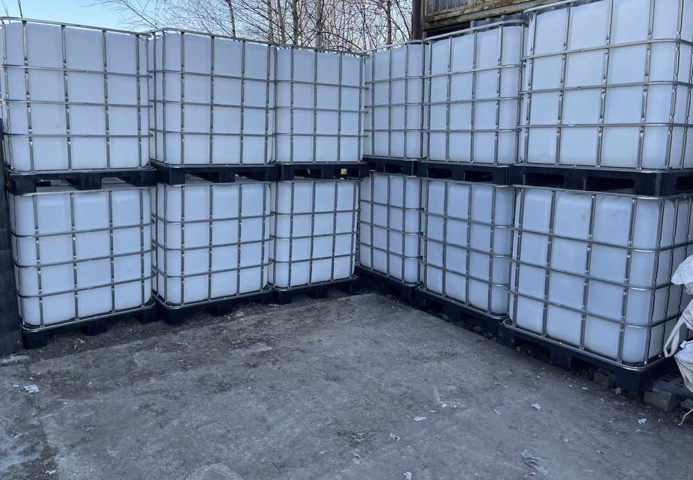 Sprzedam Mauzery, zbiorniki 1000 L.