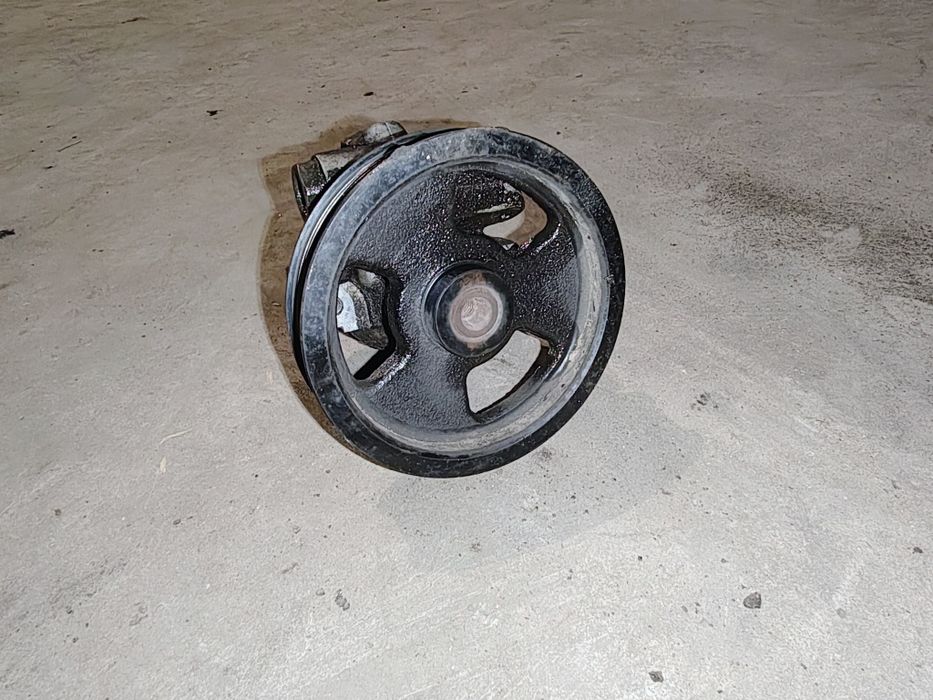 Renault Espace IV 3.0 dCi pompa wspomagania 8200.223.611 i inne