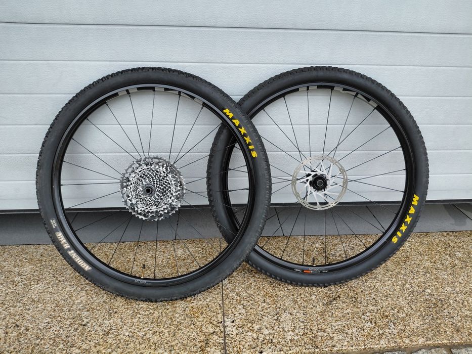 Rodas 29 Boost Shimano MT 500