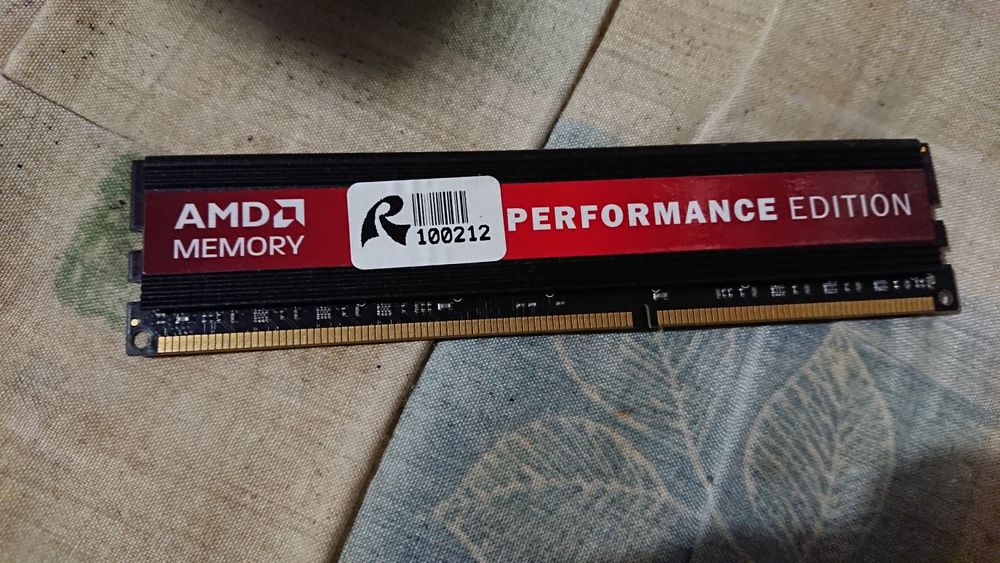 Продам оперативку DDR3 4Gb 1333Mhz Patriot