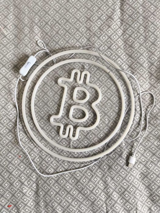 Sinal Luminoso Néon LED em Acrílico Bitcoin